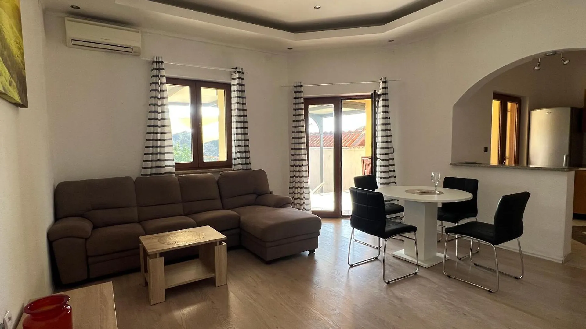 Authentische Ferienwohnung Sunshine Vinkuran